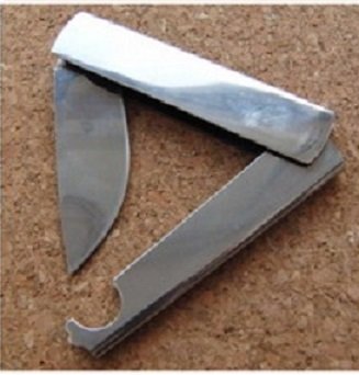 triple-action-knives.jpg.af55ab8b7211706334d805e97f81f8bc.jpg